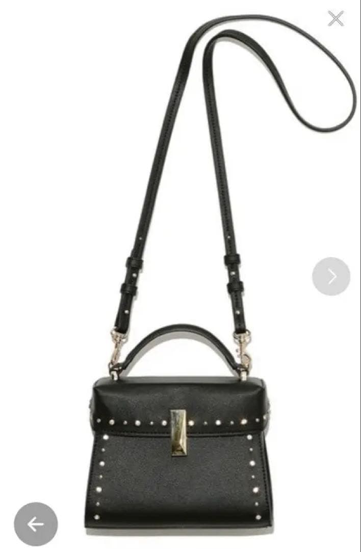 美品　CELFORDビジュースタッズポシェット ブラック　セルフォード