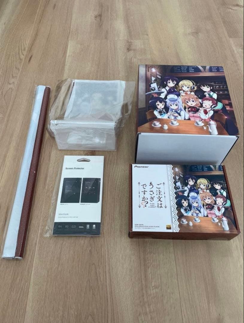 受注販売品 限定版　ご注文はうさぎですか？　オーディオプレイヤー　ヘッドフォン