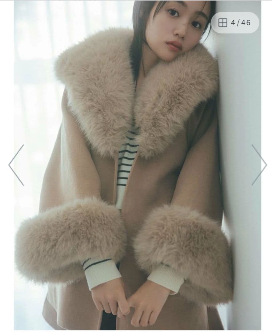 SNIDELファーケープコート　今季新作