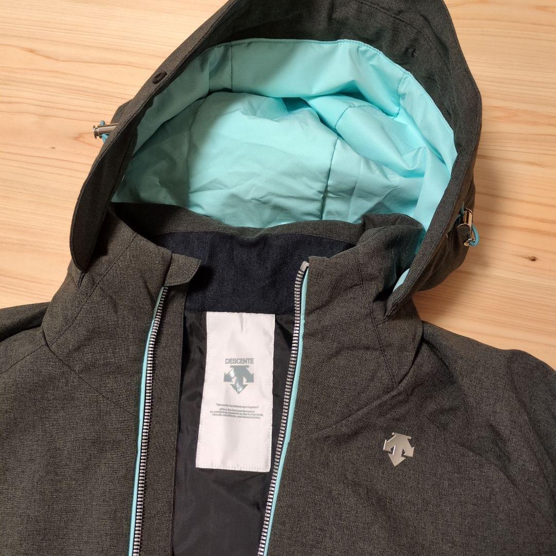 美品デサントスキーウェア　ジャケット・パンツセットアップＬ