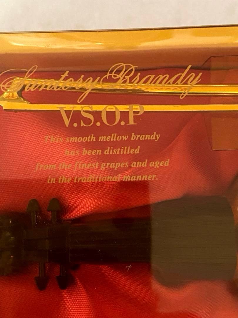 サントリーウイスキーとオールドパーとロイヤルとサントリーブランディV￼SOP ￼