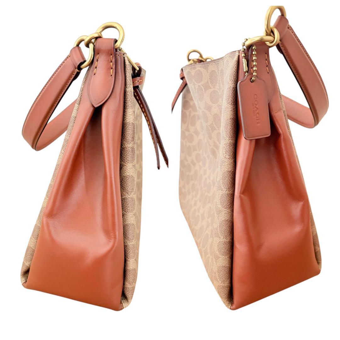 美品COACH ショルダーバッグ シグネチャー ショルダー ブラウン レザー