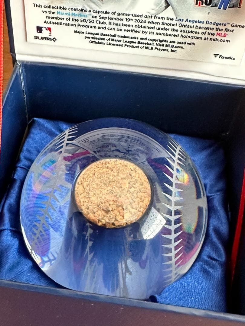 大谷翔平 50-50 達成記念 クリスタル ボール MLB証明書付