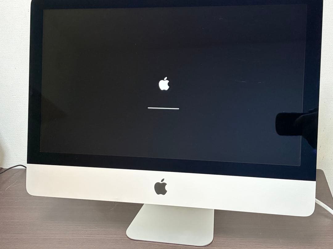Apple iMac Retina4K 21.5インチ Late2015