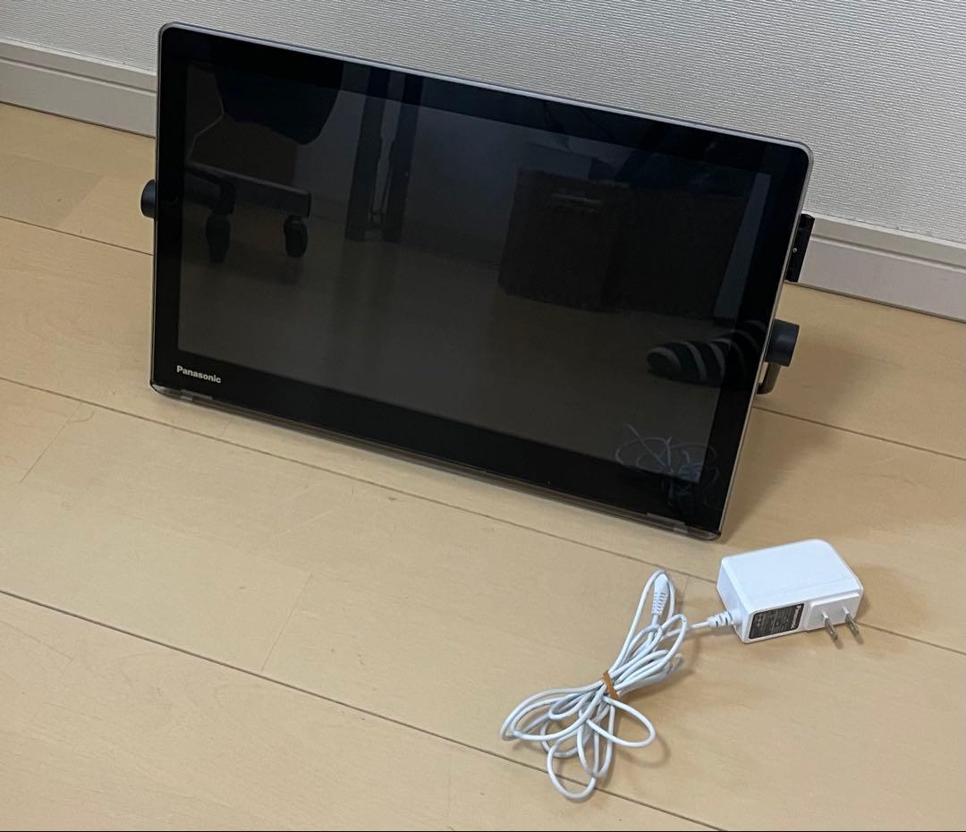 Panasonic UN-15TD8D ポータブルテレビ モニター&電源