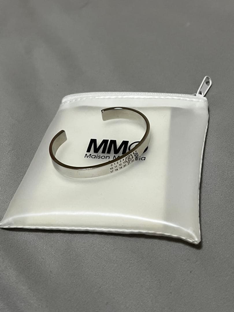 MM6 シルバーバングル