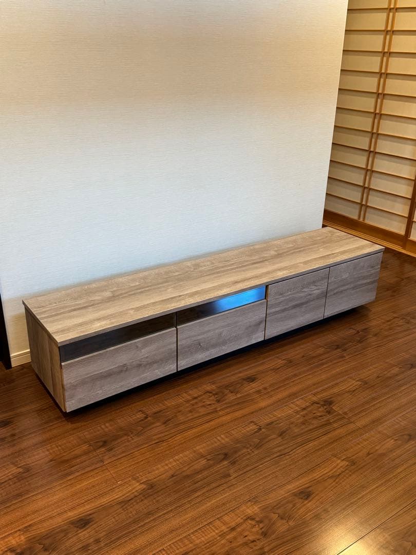 木目調テレビ台 引き出し4つ付き