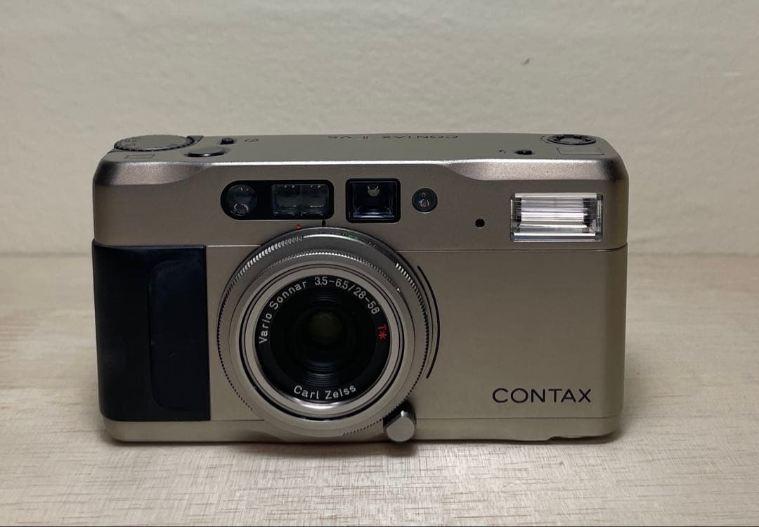 トムトム。CONTAX TVS コンタックス フィルムカメラ
