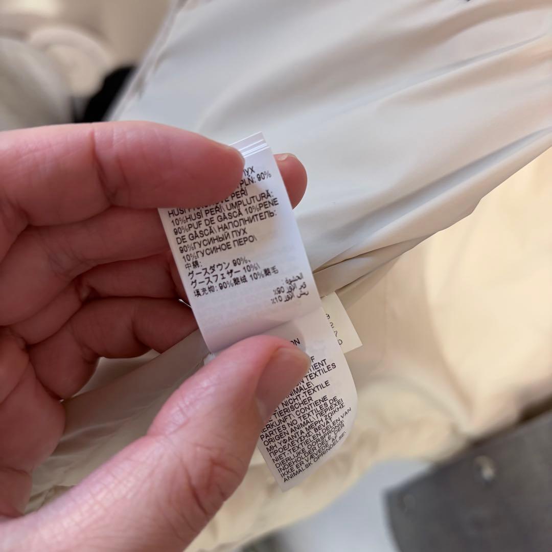 ブルネロクチネリ メンズ ダウンベスト