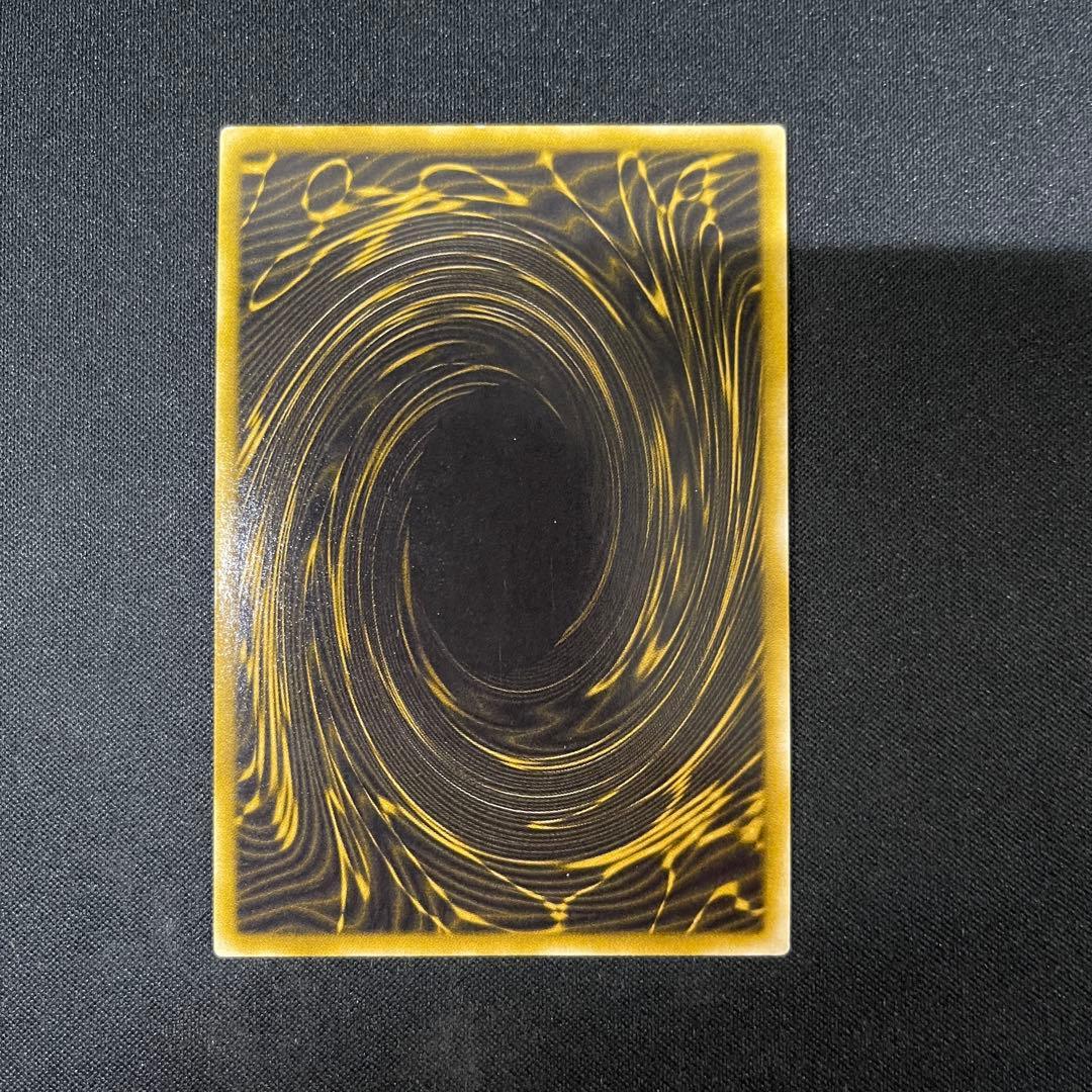 オベリスクの巨神兵　オシリスの天空竜　ラーの翼神竜　G4 シークレット　遊戯王