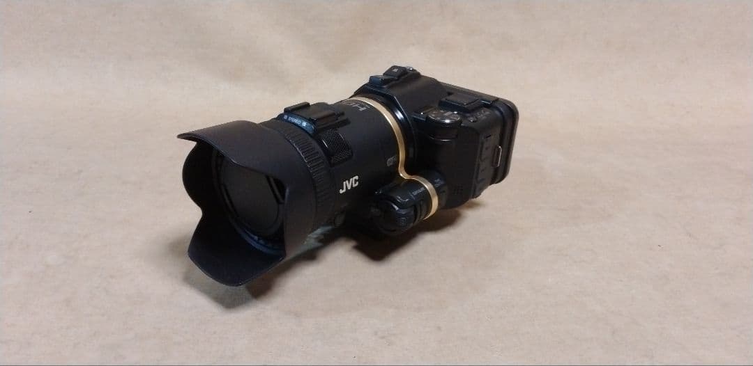 JVC GC-YJ40 ビデオカメラ ジャンク扱い