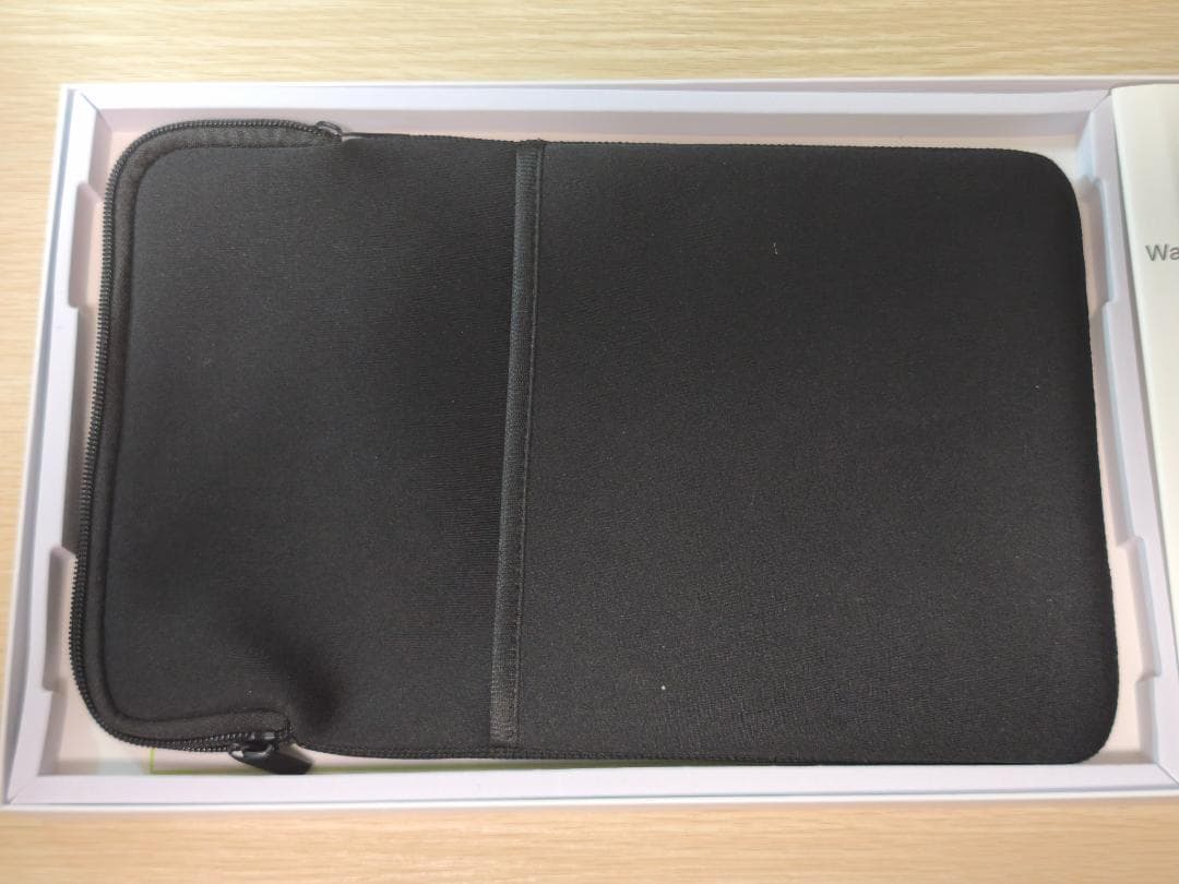 【美品】モバイルモニター　14インチ　VisionOwl