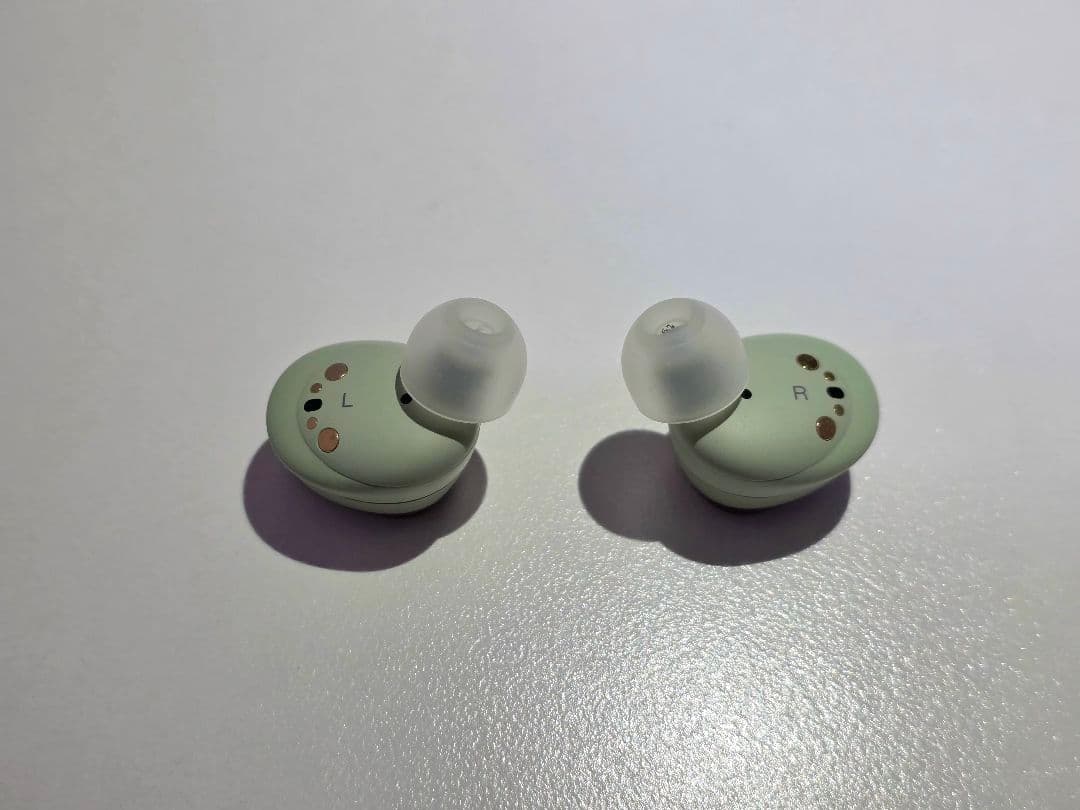 Bowers & Wilkins Pi8 ワイヤレスイヤホン JadeGreen