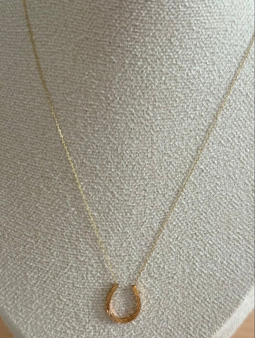 ゴールド馬蹄ネックレス（k18）