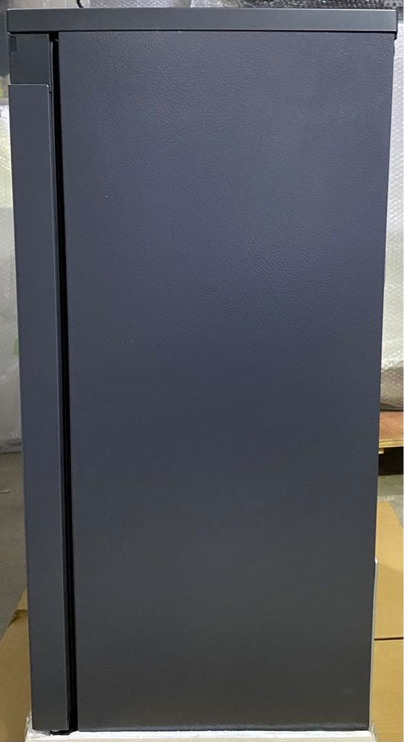 アイリスオーヤマ　ノンフロン冷蔵庫　IRSN-7A-B 2024年製　66L