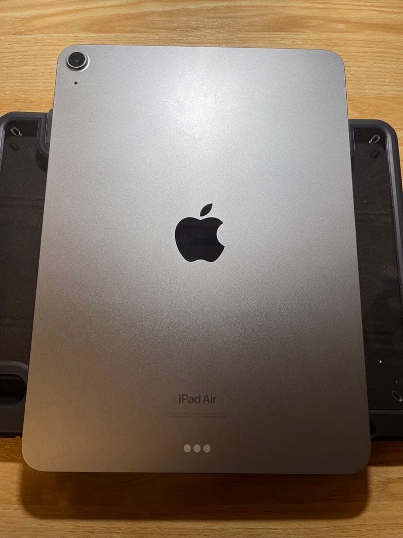 iPad Air 11 inch M2/2024 (値下げた！)