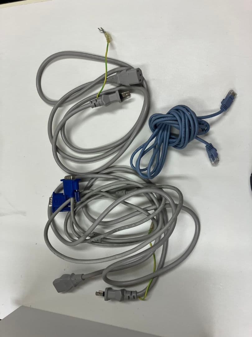 長崎発　デスクトップパソコン　22インチ　LCD-EA223WM-W3（白）中古