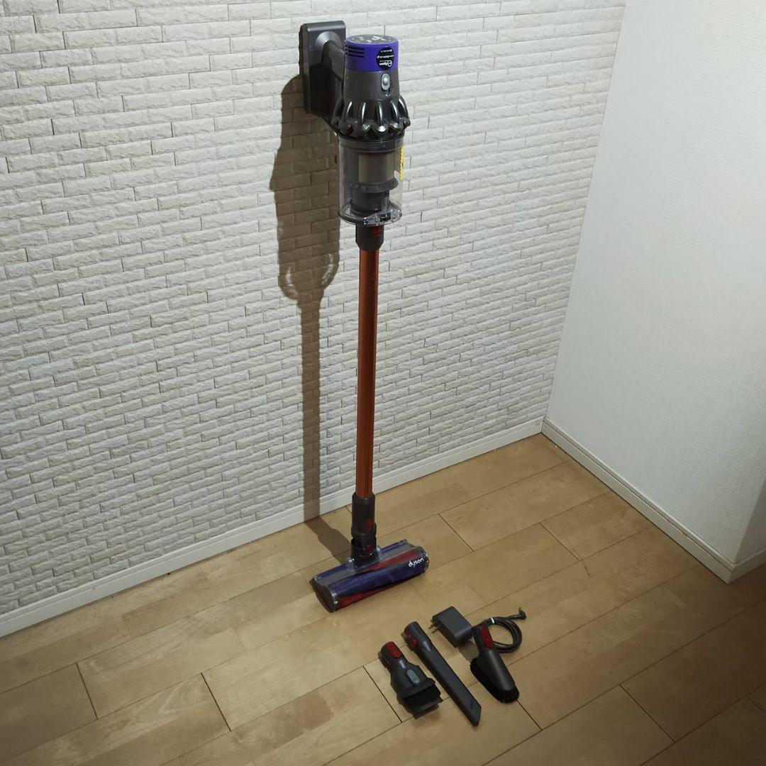 ダイソン　sv12　コードレス掃除機