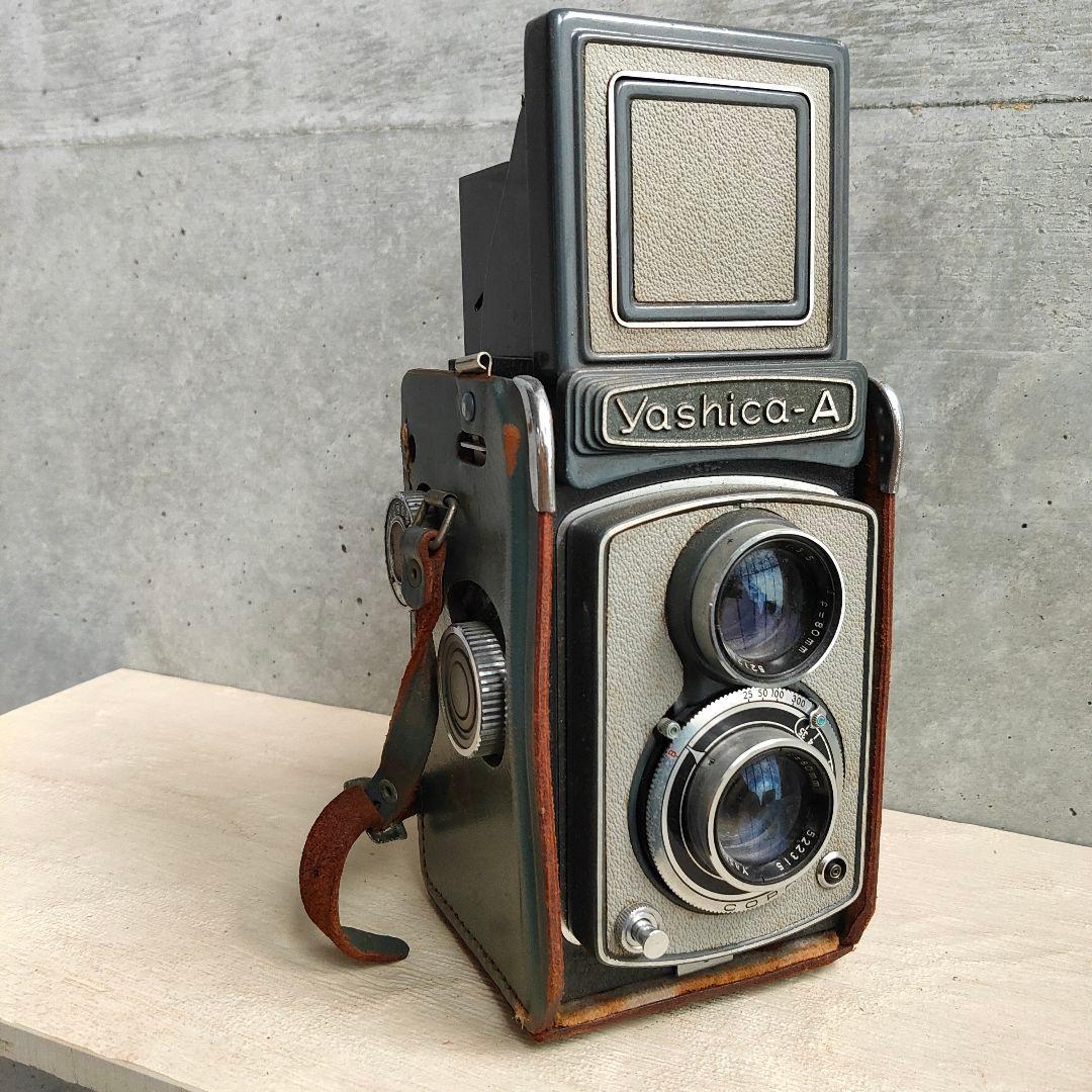 Yashica Yashica-A 二眼レフカメラ