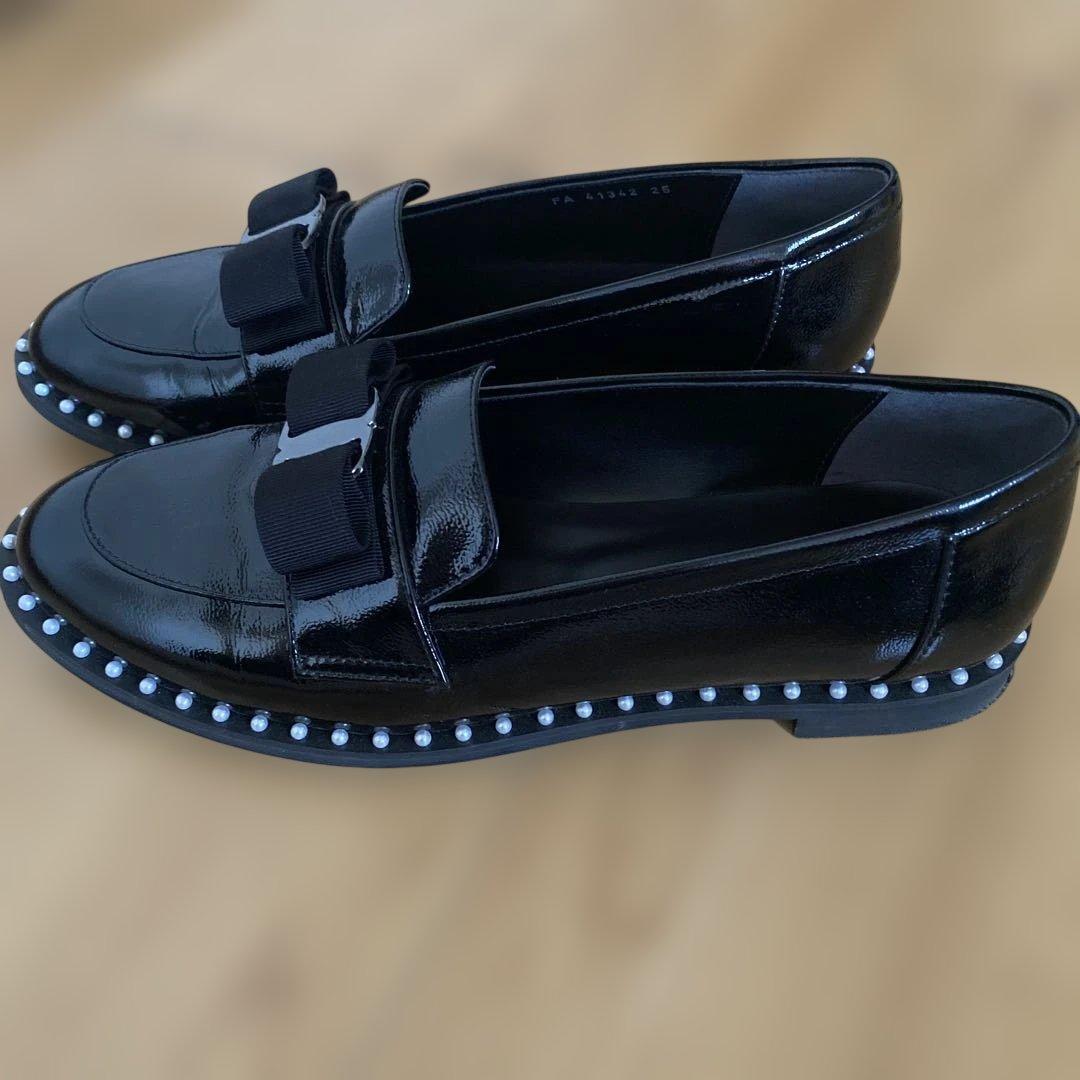 DIANA ブラックリボンローファー　25cm