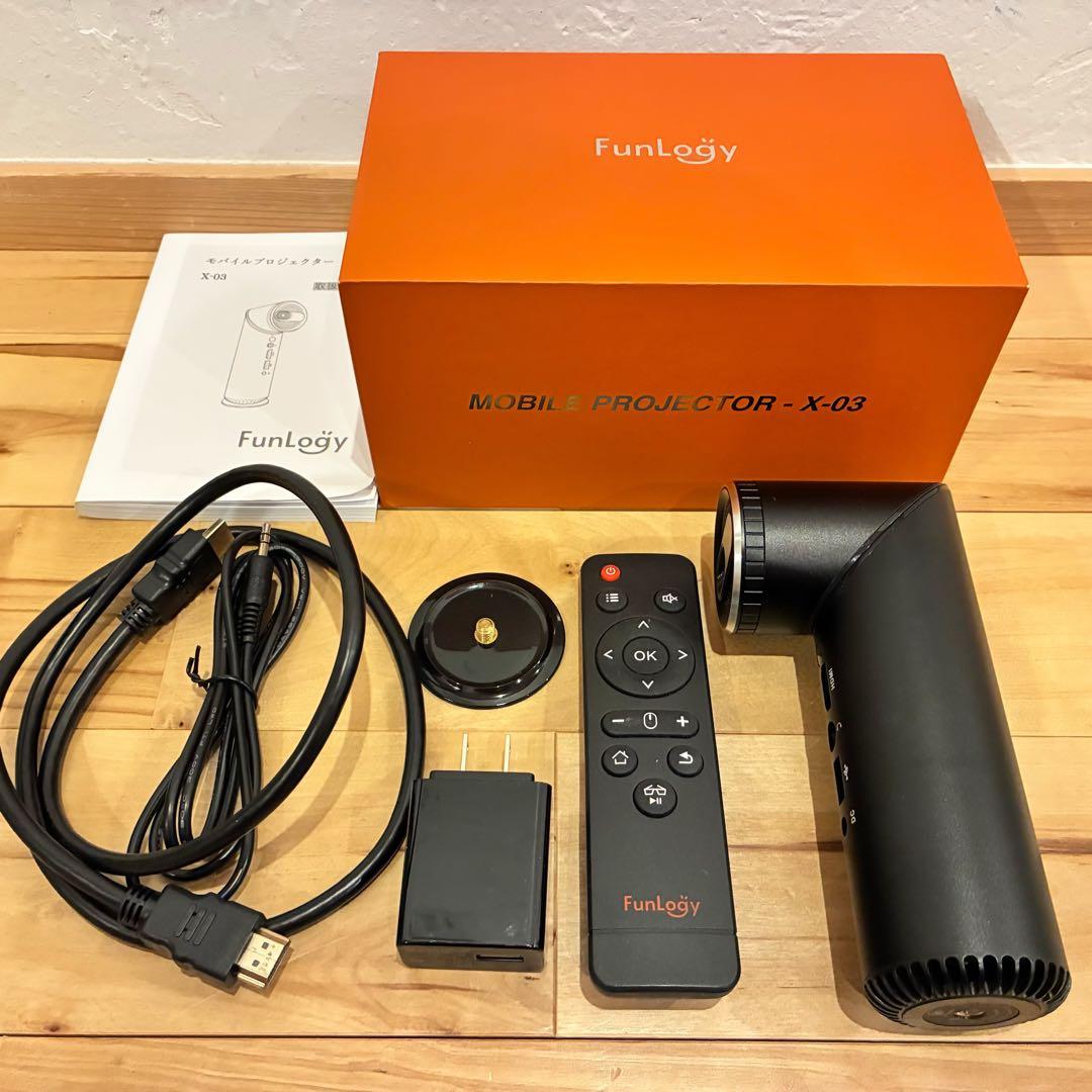 美品‼️Funlogy モバイルプロジェクター X-03