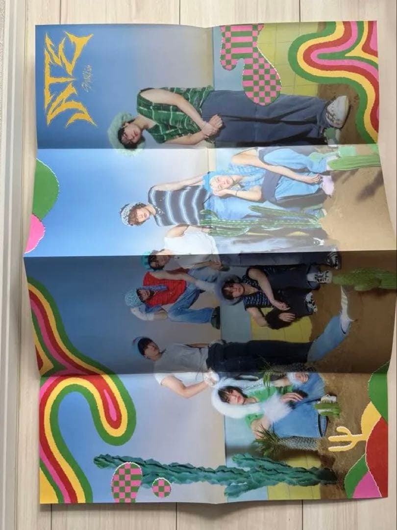 Stray Kids トレーディングカード 30枚以上 ポスター付き