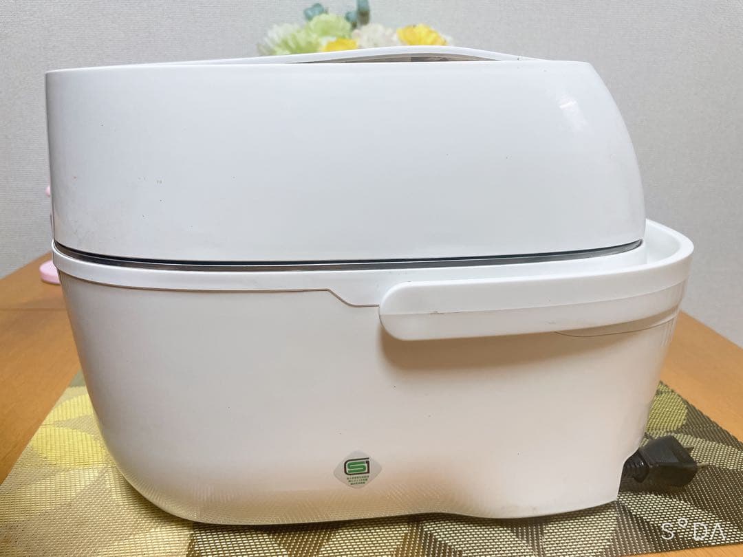 TOSHIBA 東芝 真空圧力IH炊飯ジャー 炊飯器 炎匠炊き　RC-10VSR