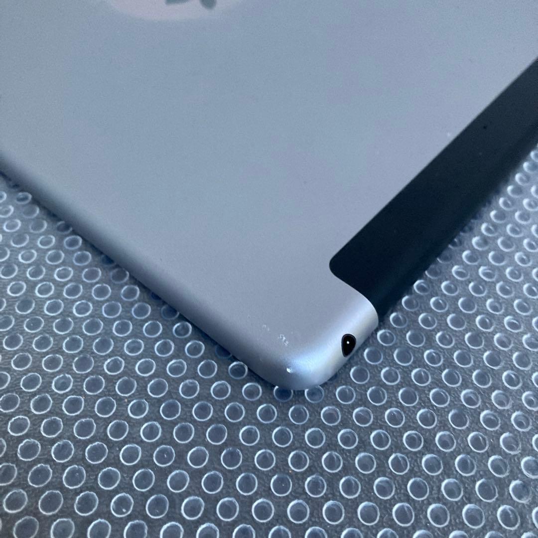 3954【早い者勝ち】電池良好☆iPad6 第6世代 32GB SIMフリー☆