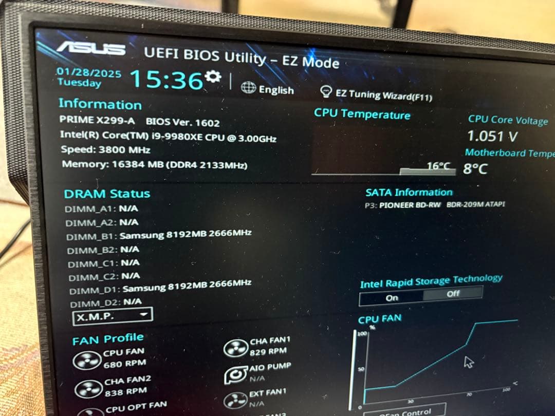 Intel Core i9-9980XE CPU 18コア36スレッド