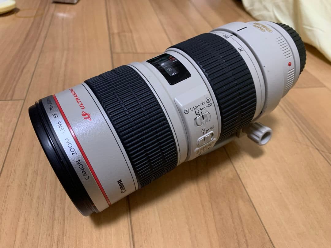 （土日大特価）EF 70-200 f2.8L is usm 通常フードなし