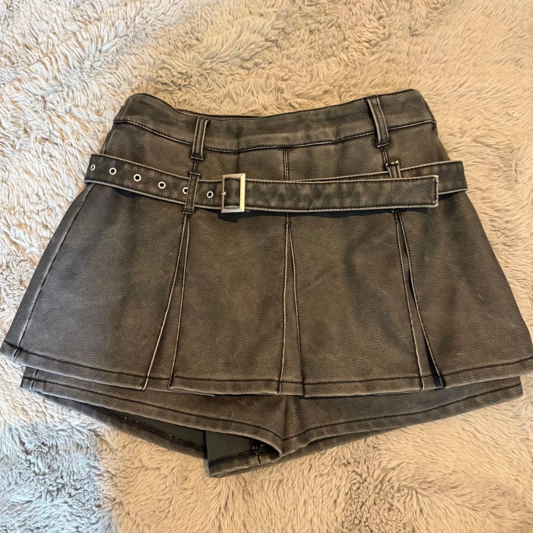 Darich ダーリッチ アンティークレザープリーツスカート