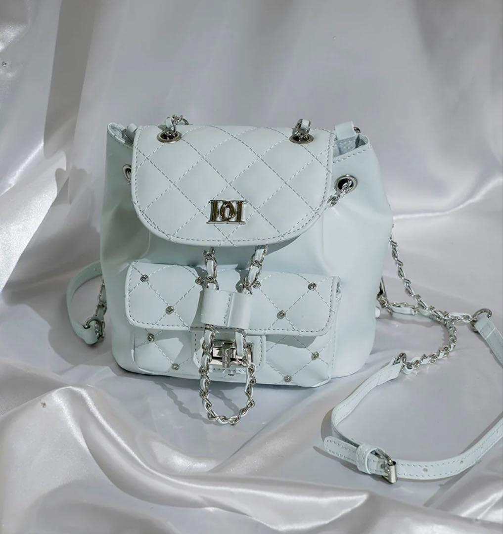 Darich 新品未使用　キルティングビジューミニリュック