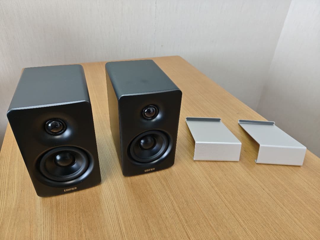 【箱・付属品あり】EDIFIER M60 ブラック