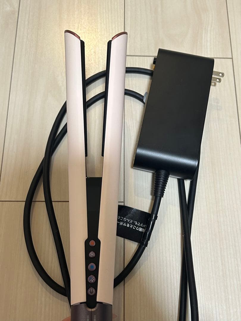 dyson airstraight ホワイト/ピンク