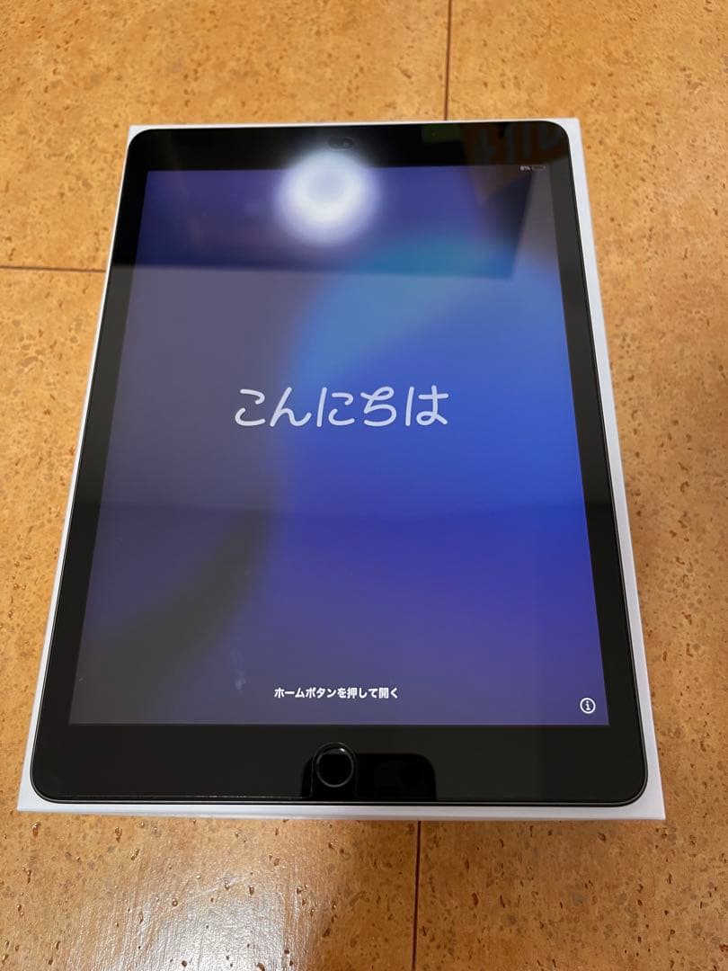 iPad (第7世代) Wi-Fi 32GB スペースグレー