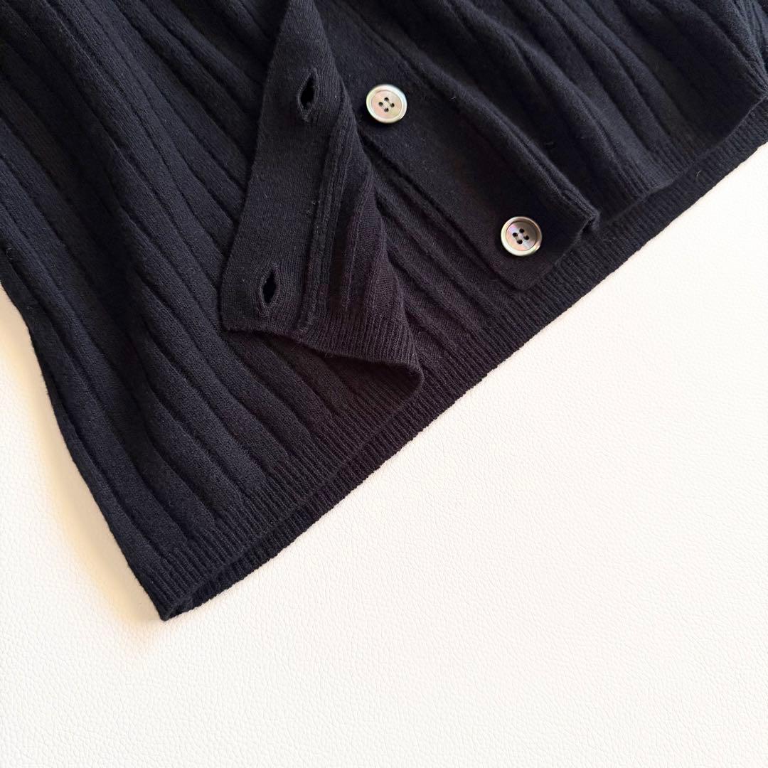 【ウィムガゼット】ウール カシミヤ混 リブVネックカーディガン 黒 リブ