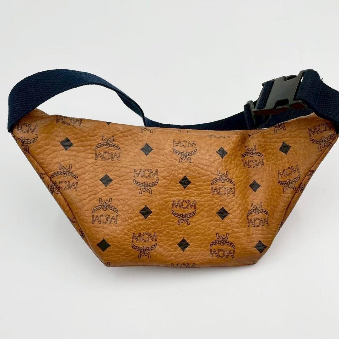 良品　エムシーエム　ヴィセトス　レザー　ウエストポーチ　ブラウン系