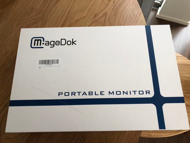 15.6インチ マルチタッチモニター 3840x2160 4K解像度