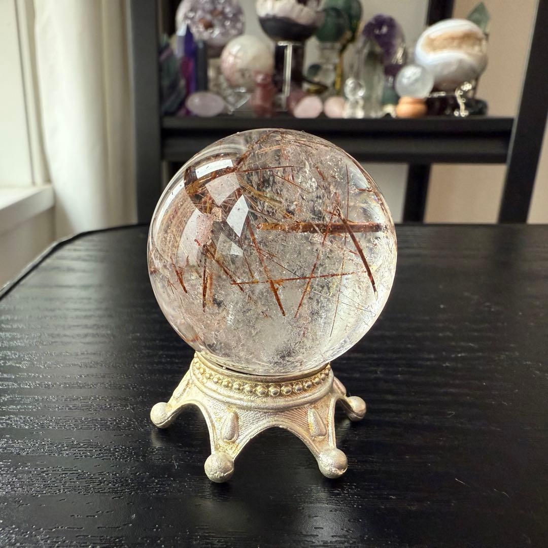 天然石ルチルクォーツのスフィア　丸玉　置物NO.010606