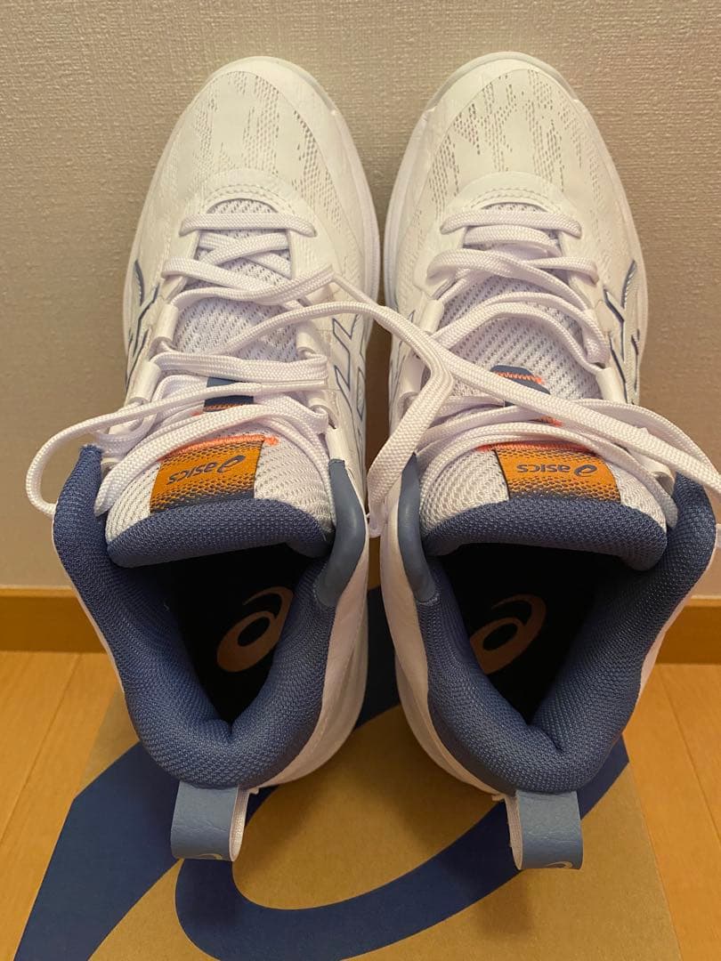 asics バスケットボールシューズ　ゲルフープV17 ホワイト　デニムブルー