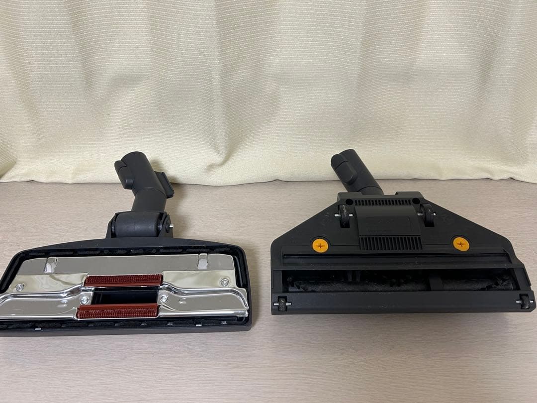 ミーレ　Miele　掃除機　S4562　Cat&Dog　キャット&ドッグ　レッド