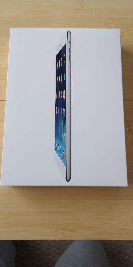 iPad Air Wi-Fi 64GB MD790J/A  ジャンク品