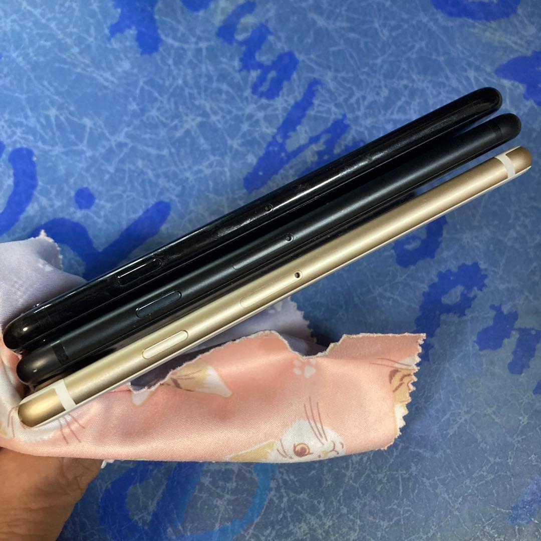 3台セット⭐︎iPhone7⭐︎SIMフリー⭐︎ 128GB 1台と32GB 2台