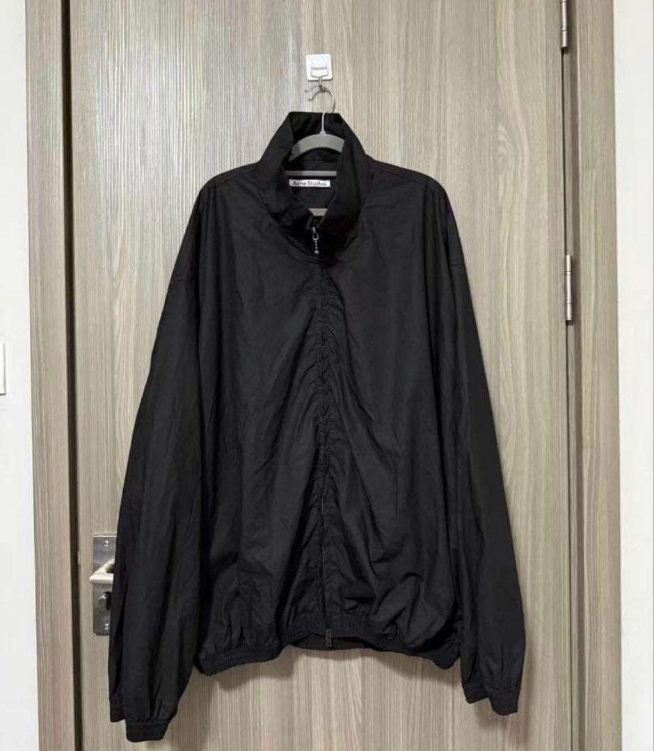 Acne Studios ブラック ナイロンジャケット