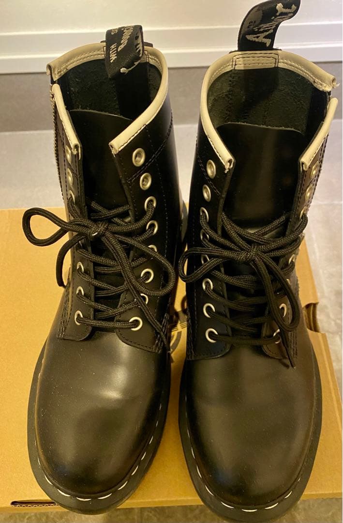 美品　ドクターマーチン　ブーツ　26cm