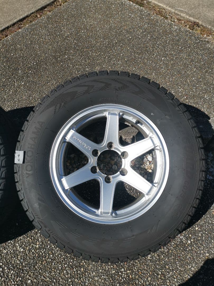 スタッドレスタイヤセット プラド 21年製 265/65R17 112Q