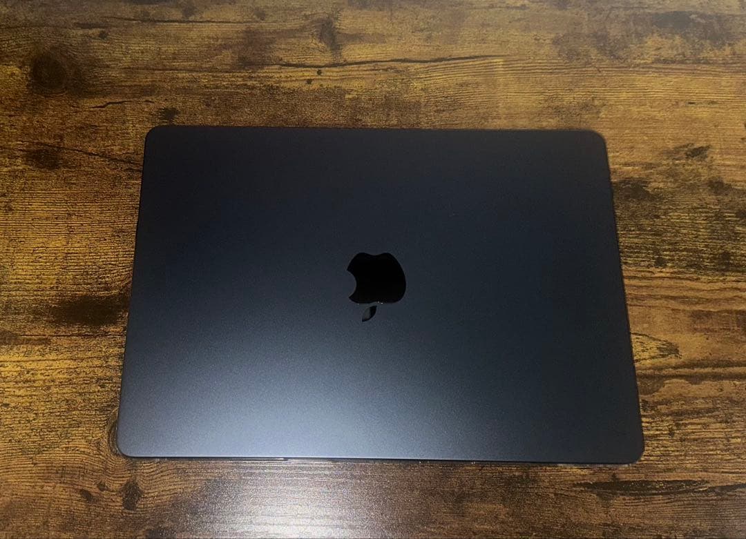 オップ【美品】MacBook Air 13インチ M2 8GB 256GB