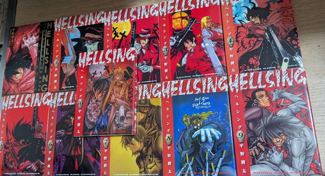 ヘルシング 全巻&ブルーレイbox、外伝セット