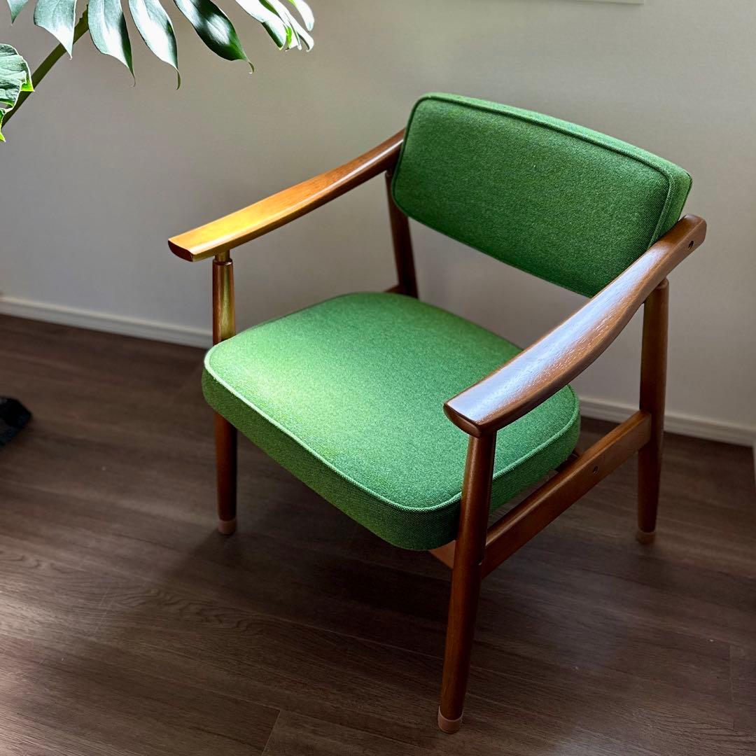 カリモク60 Dチェア【美品】タープグリーン