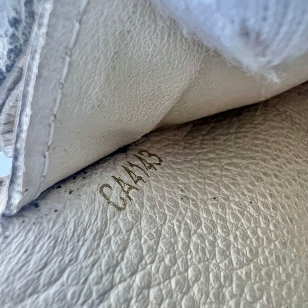 ルイヴィトン アンプラント ポルトフォイユ キュリーズ 長財布